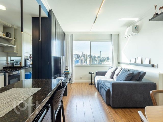 Apartamento com 51m², 1 dormitório, 1 vaga, Petrópolis em Porto Alegre