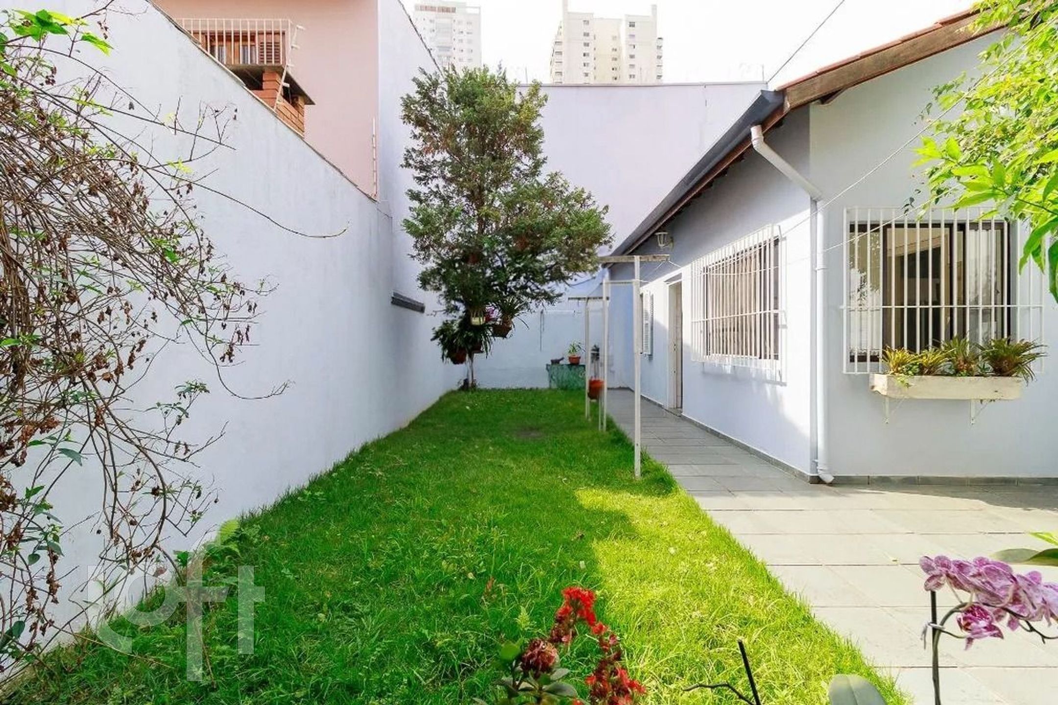 Casa à venda com 3 quartos, 150m² - Foto 4