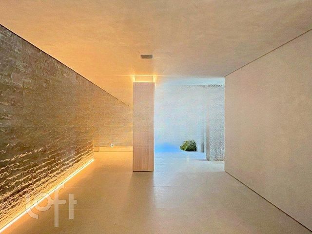 Apartamento com 156m², 3 dormitórios, 3 suítes, 3 vagas, Boa Vista em Porto Alegre