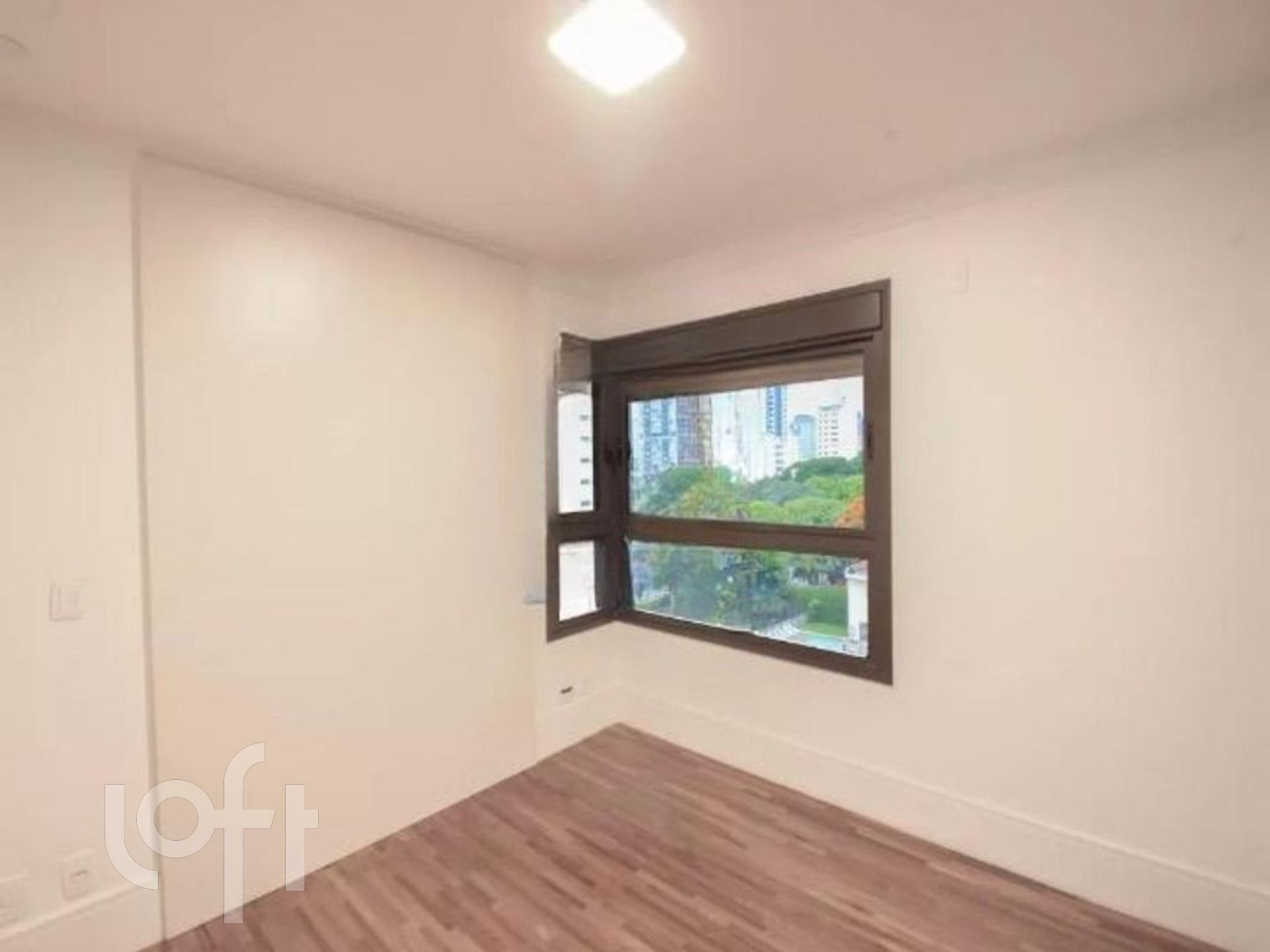 Apartamento à venda com 3 quartos, 150m² - Foto 22