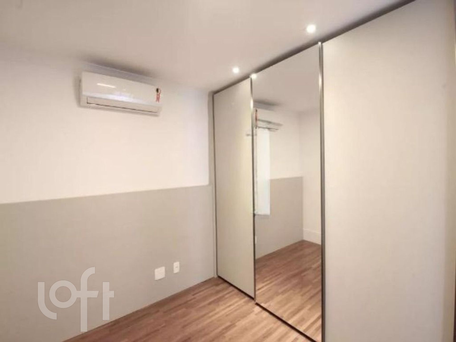 Apartamento à venda com 3 quartos, 150m² - Foto 19