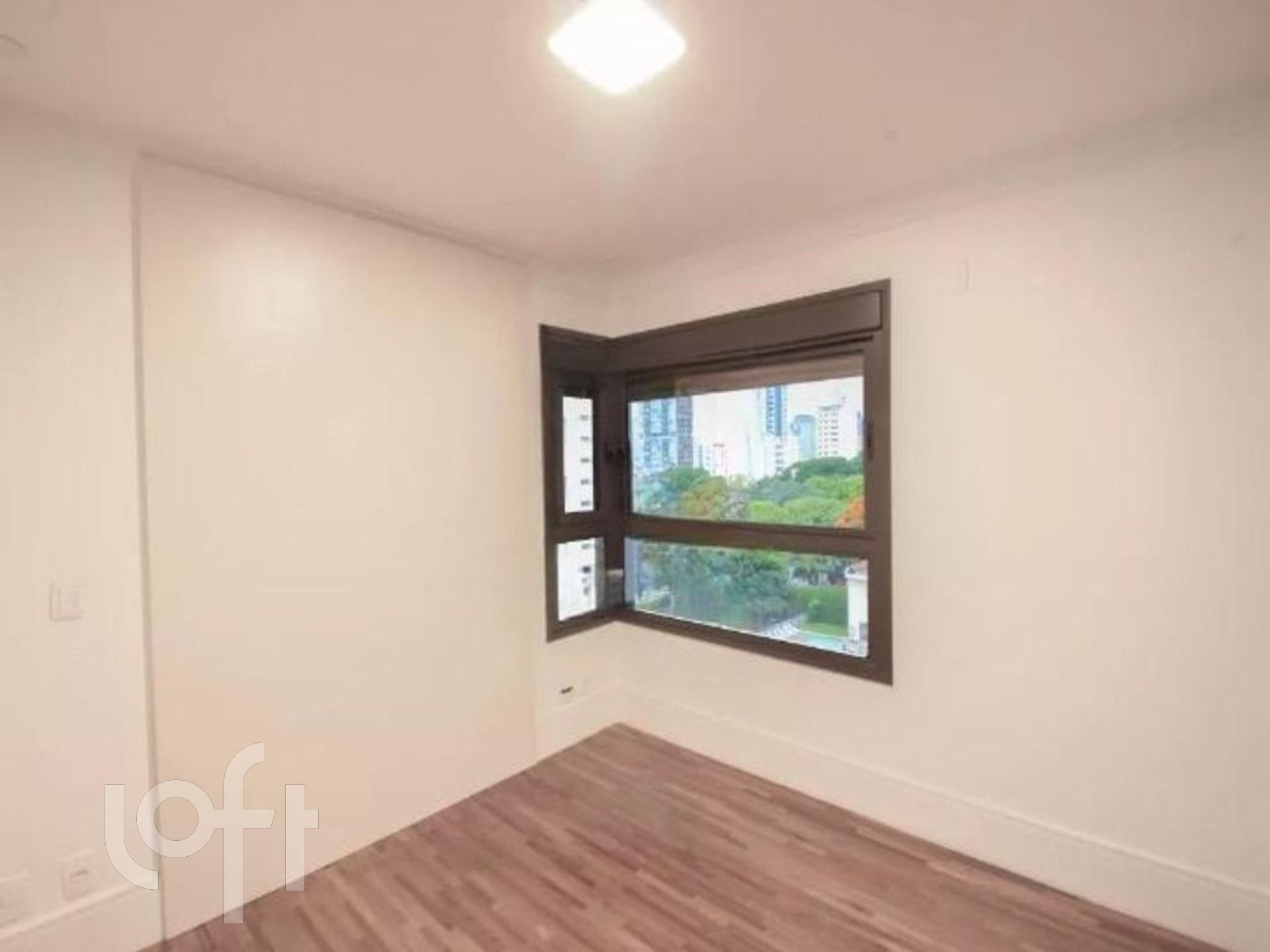 Apartamento à venda com 3 quartos, 150m² - Foto 23