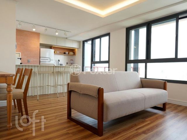 Apartamento com 75m², 2 dormitórios, 1 suíte, 1 vaga, Bom Fim em Porto Alegre