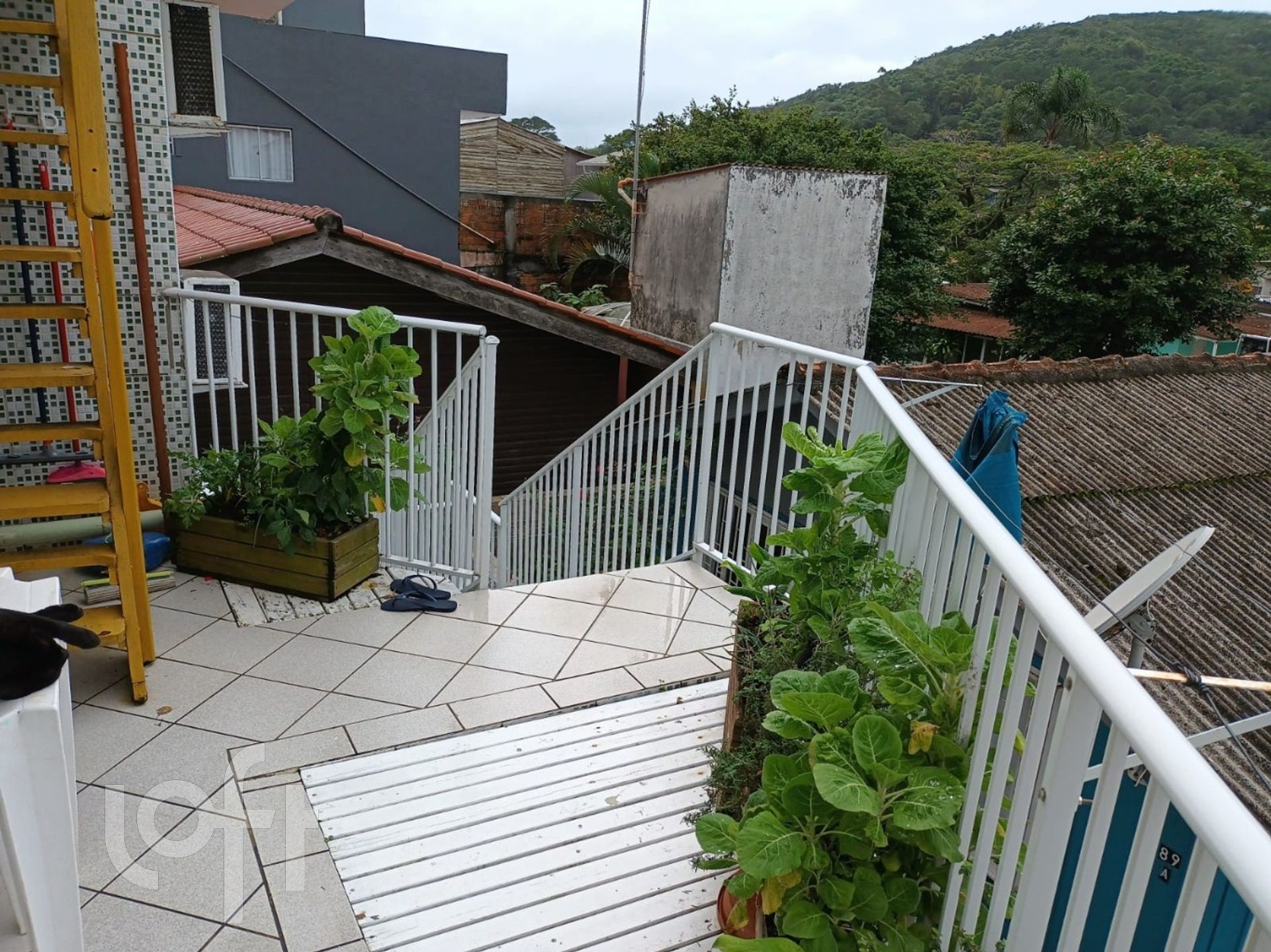 Casa Residencial com 173m², 4 quartos, 1 garagem, no bairro Barra da Lagoa em Florianópolis