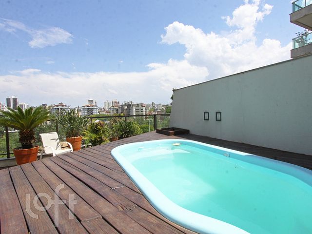 Apartamento com 296m², 4 dormitórios, 1 suíte, 2 vagas, Bela Vista em Porto Alegre