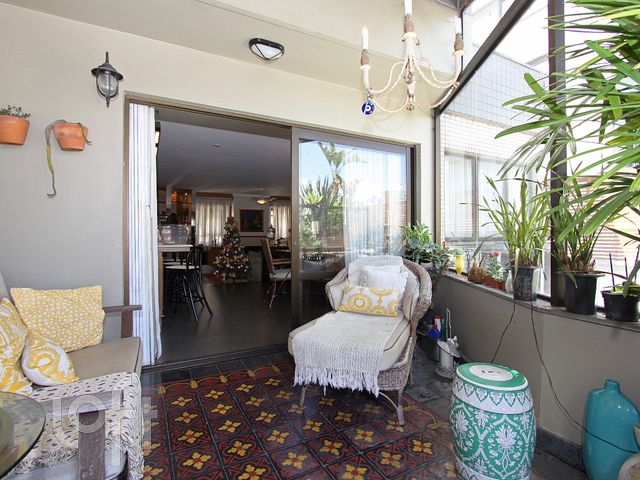 Apartamento com 296m², 4 dormitórios, 1 suíte, 2 vagas, Bela Vista em Porto Alegre