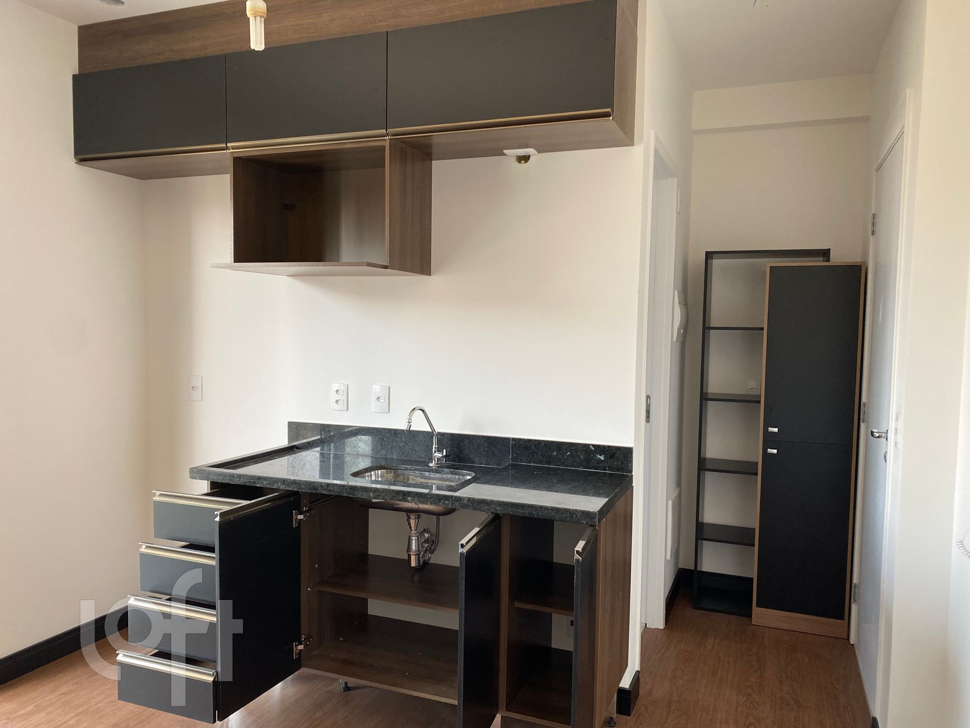 Apartamento à venda com 1 quarto, 27m² - Foto 3