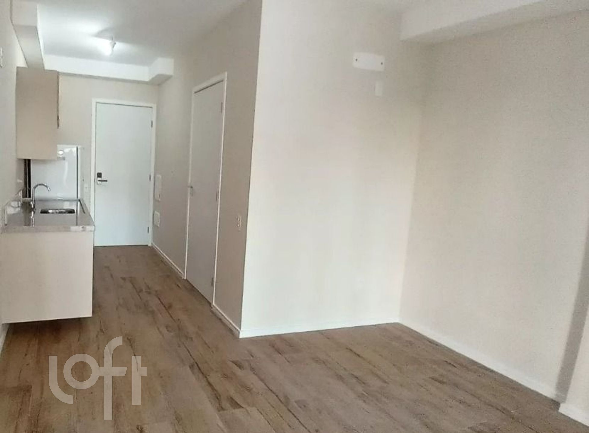 Apartamento à venda com 1 quarto, 26m² - Foto 2