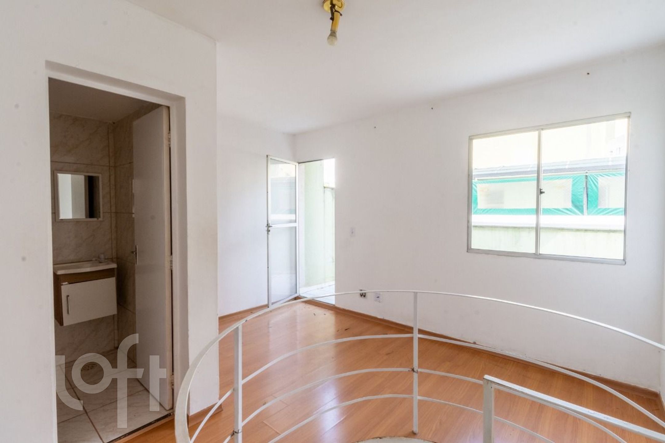 Apartamento à venda com 2 quartos, 82m² - Foto 4