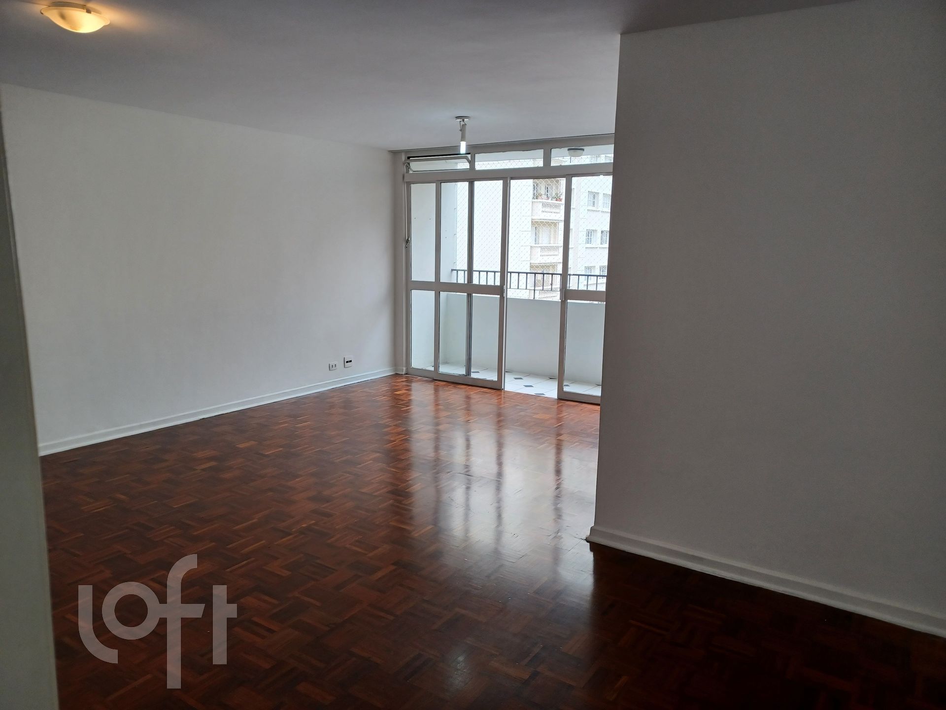 Apartamento à venda com 3 quartos, 100m² - Foto 2