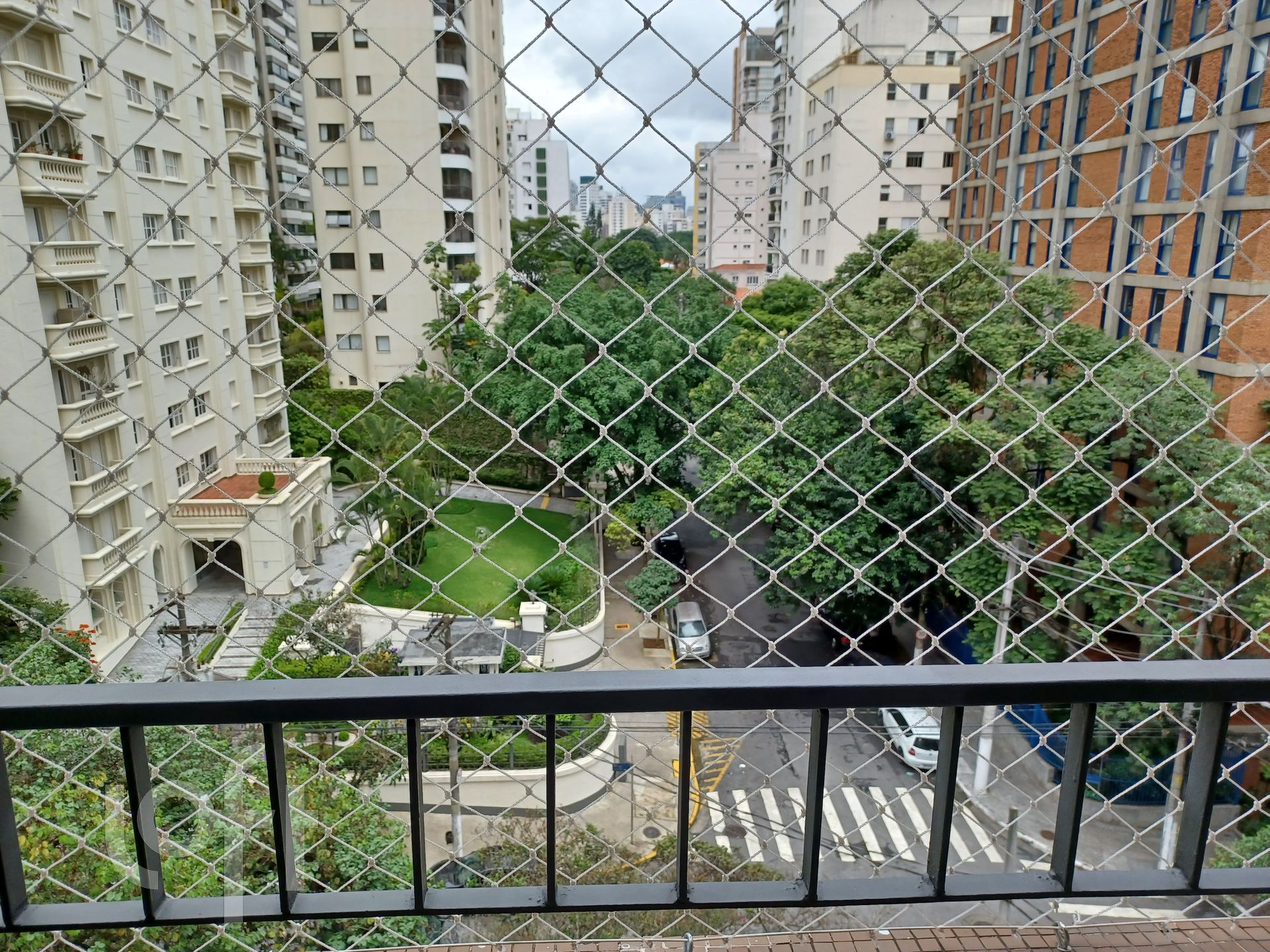 Apartamento à venda com 3 quartos, 100m² - Foto 5