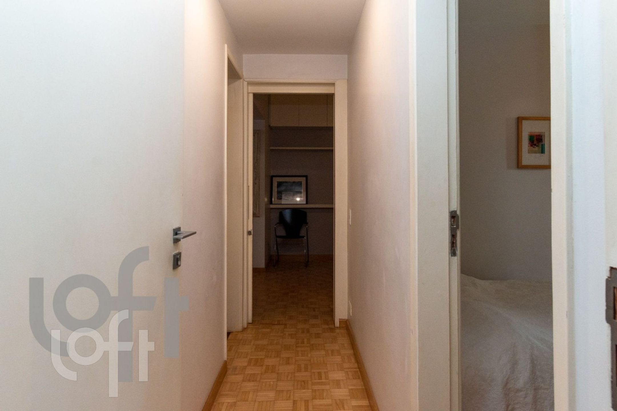 Apartamento à venda com 2 quartos, 154m² - Foto 2