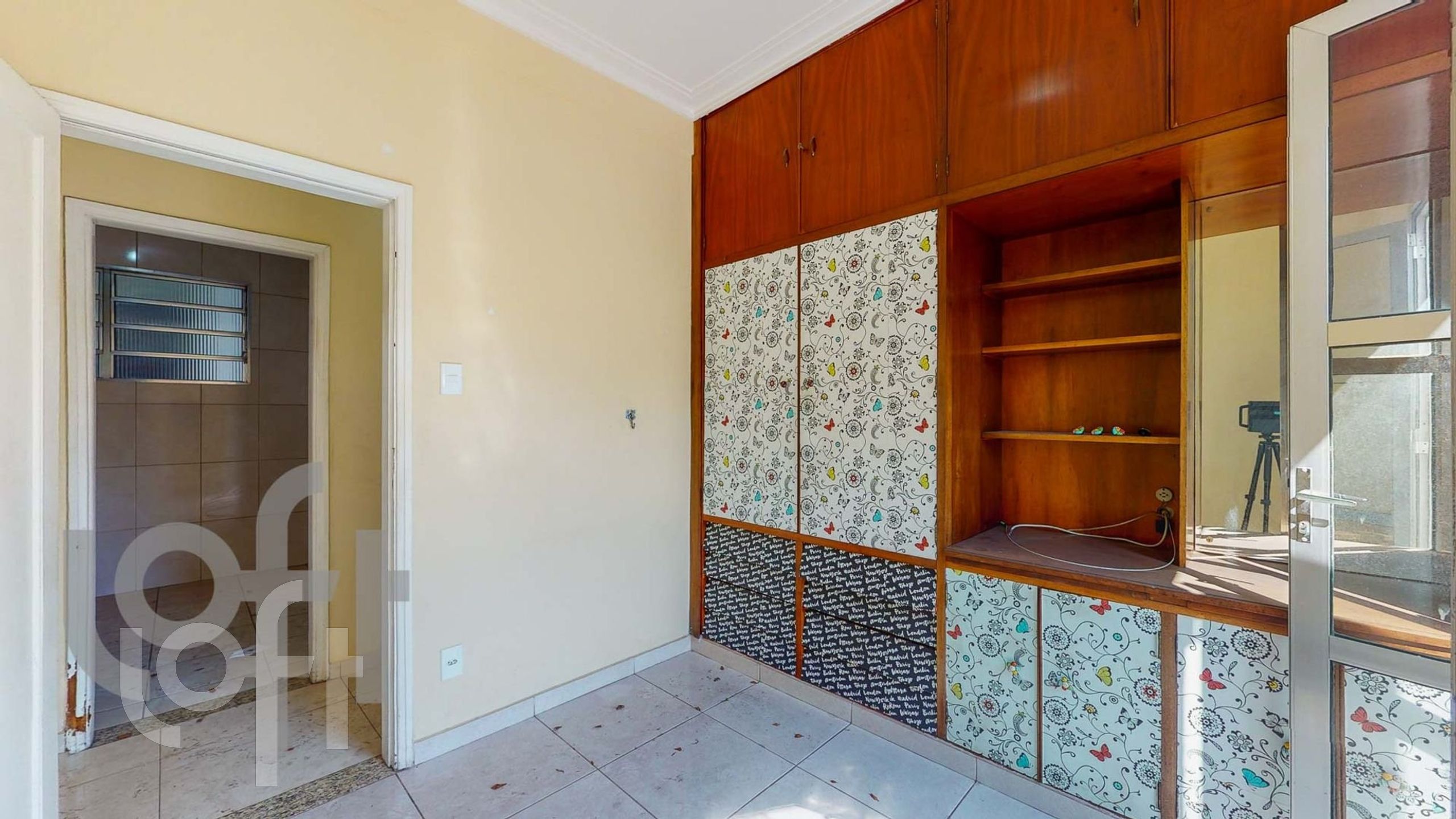 Apartamento à venda com 2 quartos, 75m² - Foto 32