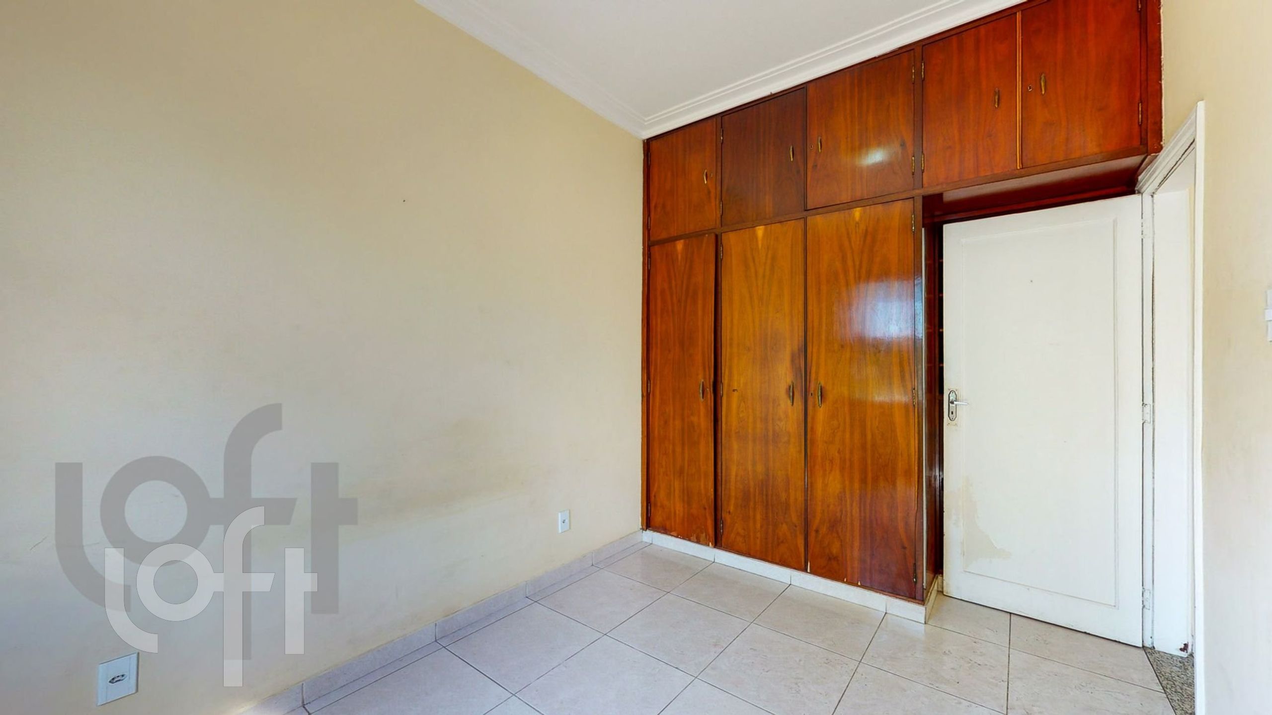 Apartamento à venda com 2 quartos, 75m² - Foto 37