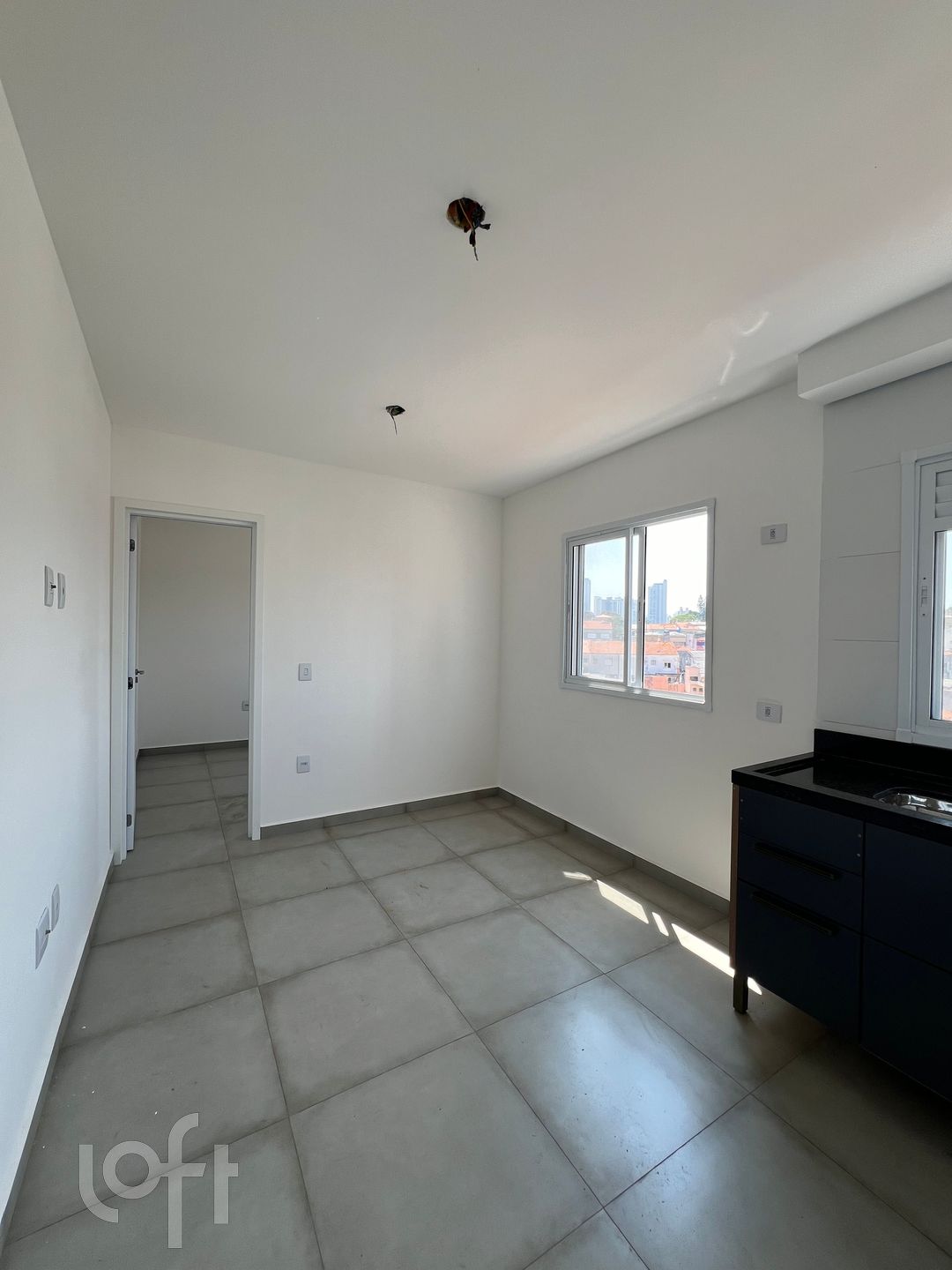 Apartamento à venda com 2 quartos, 42m² - Foto 3