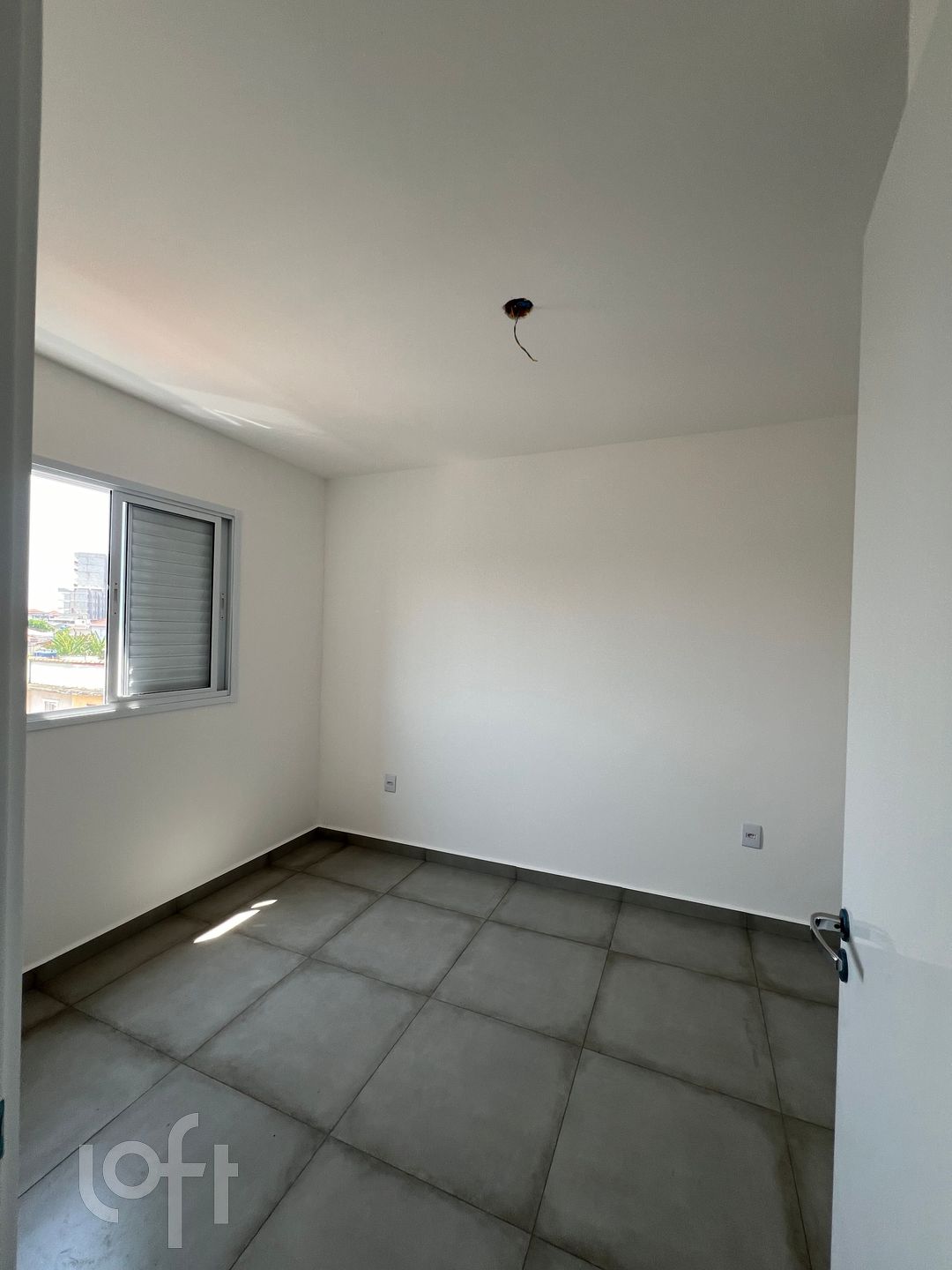 Apartamento à venda com 2 quartos, 42m² - Foto 7