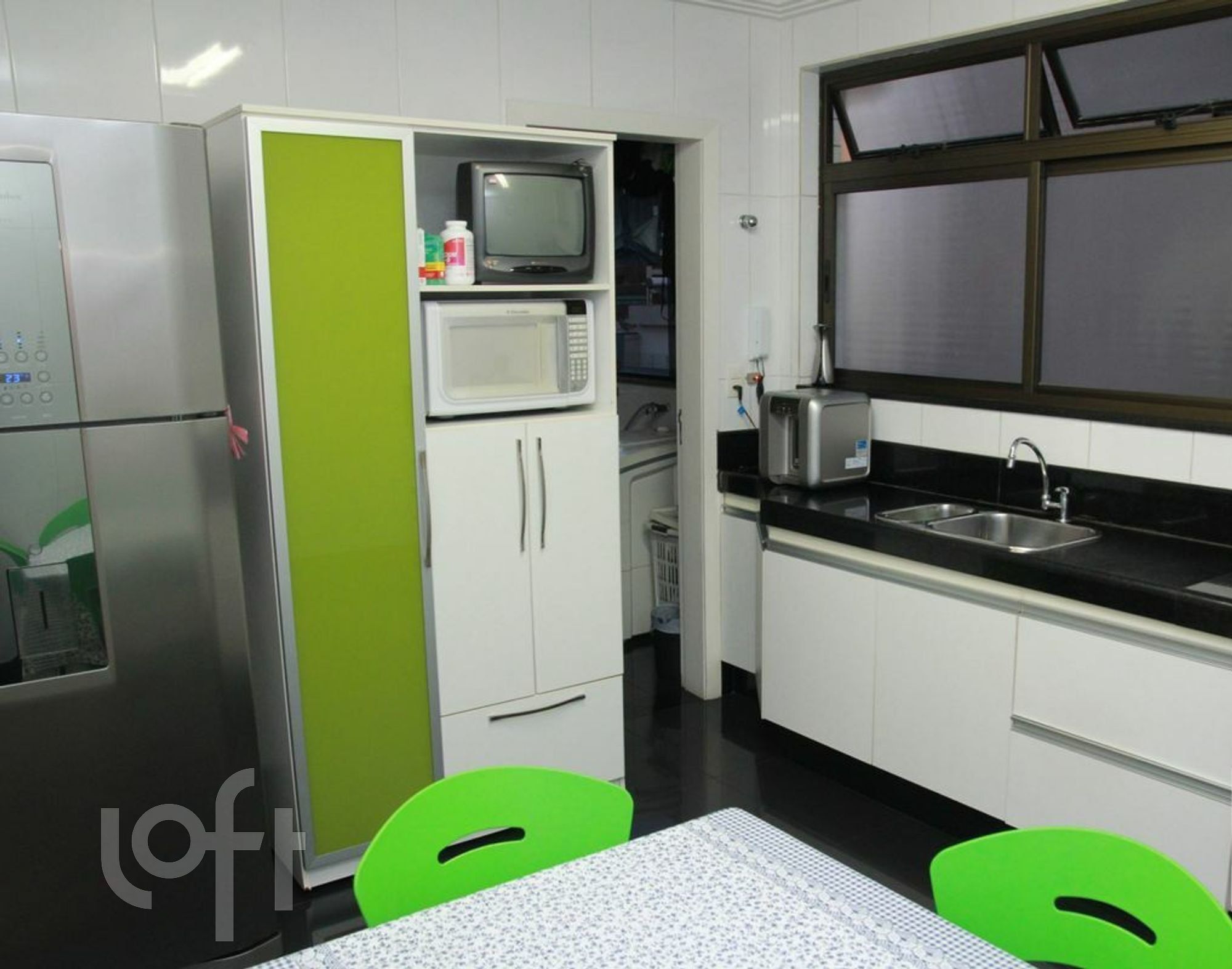 Apartamento à venda com 4 quartos, 178m² - Foto 11