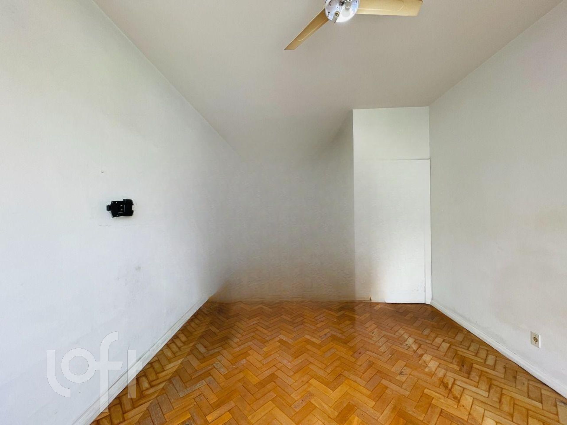 Apartamento à venda com 3 quartos, 97m² - Foto 5