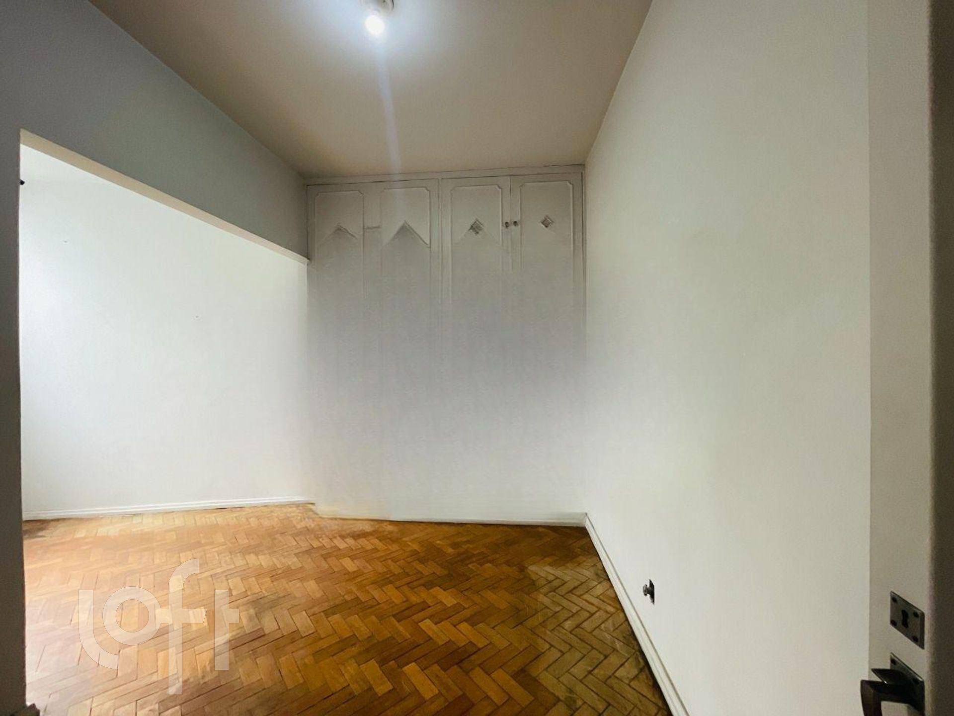 Apartamento à venda com 3 quartos, 97m² - Foto 17