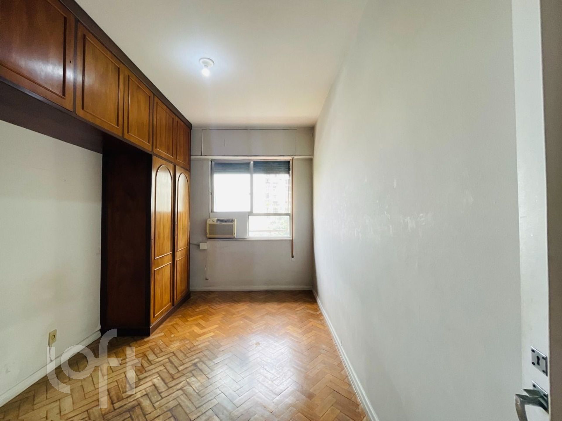 Apartamento à venda com 3 quartos, 97m² - Foto 9