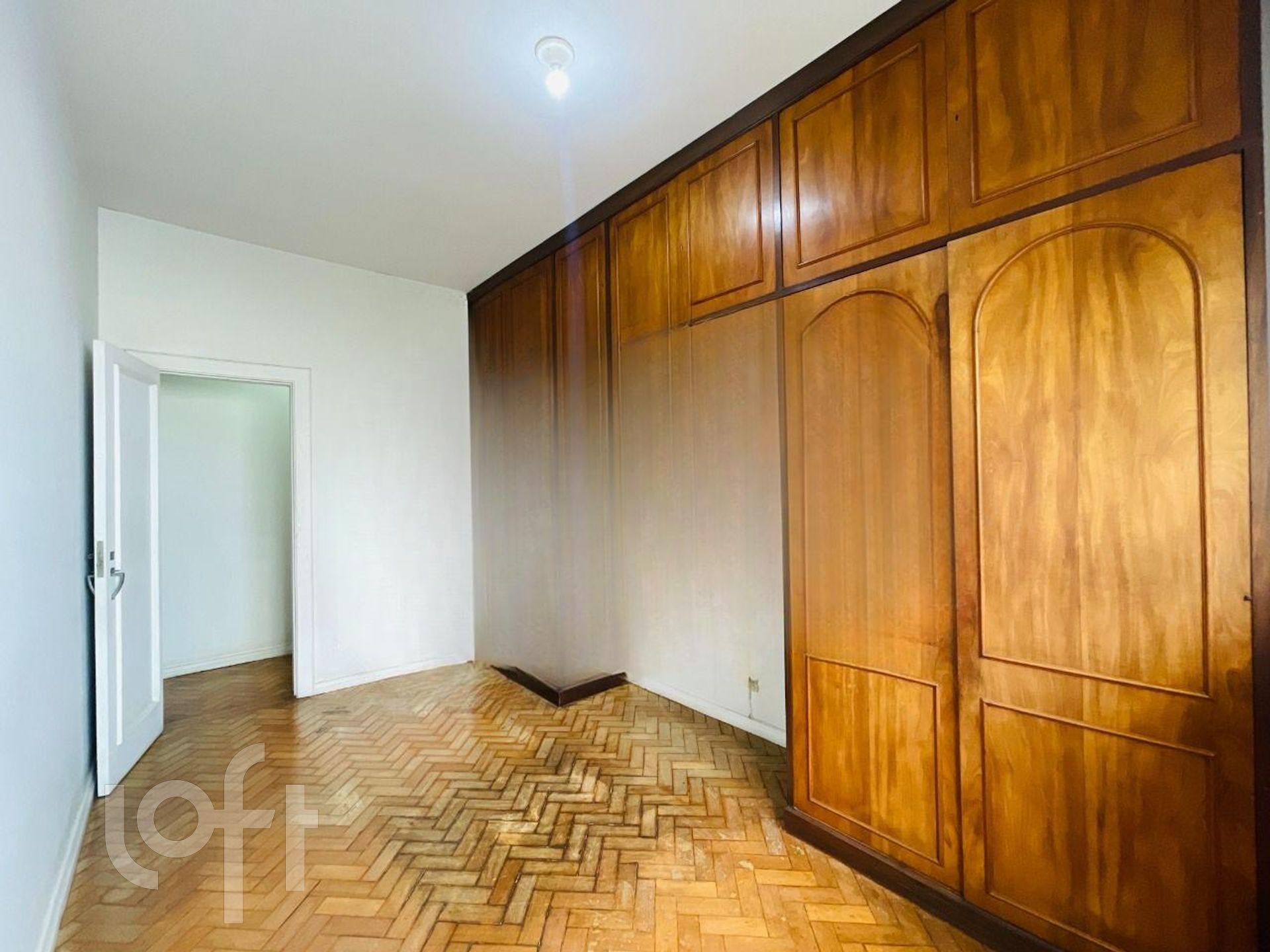 Apartamento à venda com 3 quartos, 97m² - Foto 10