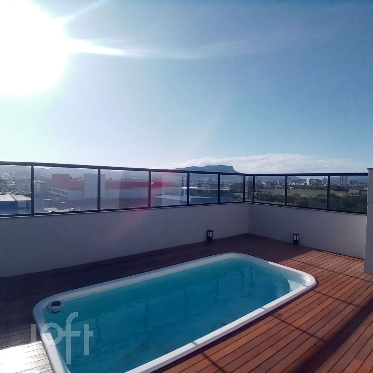 Apartamento à venda em Nova Palhoca com 64 m², 2 quartos, 1 suíte, 1 vaga