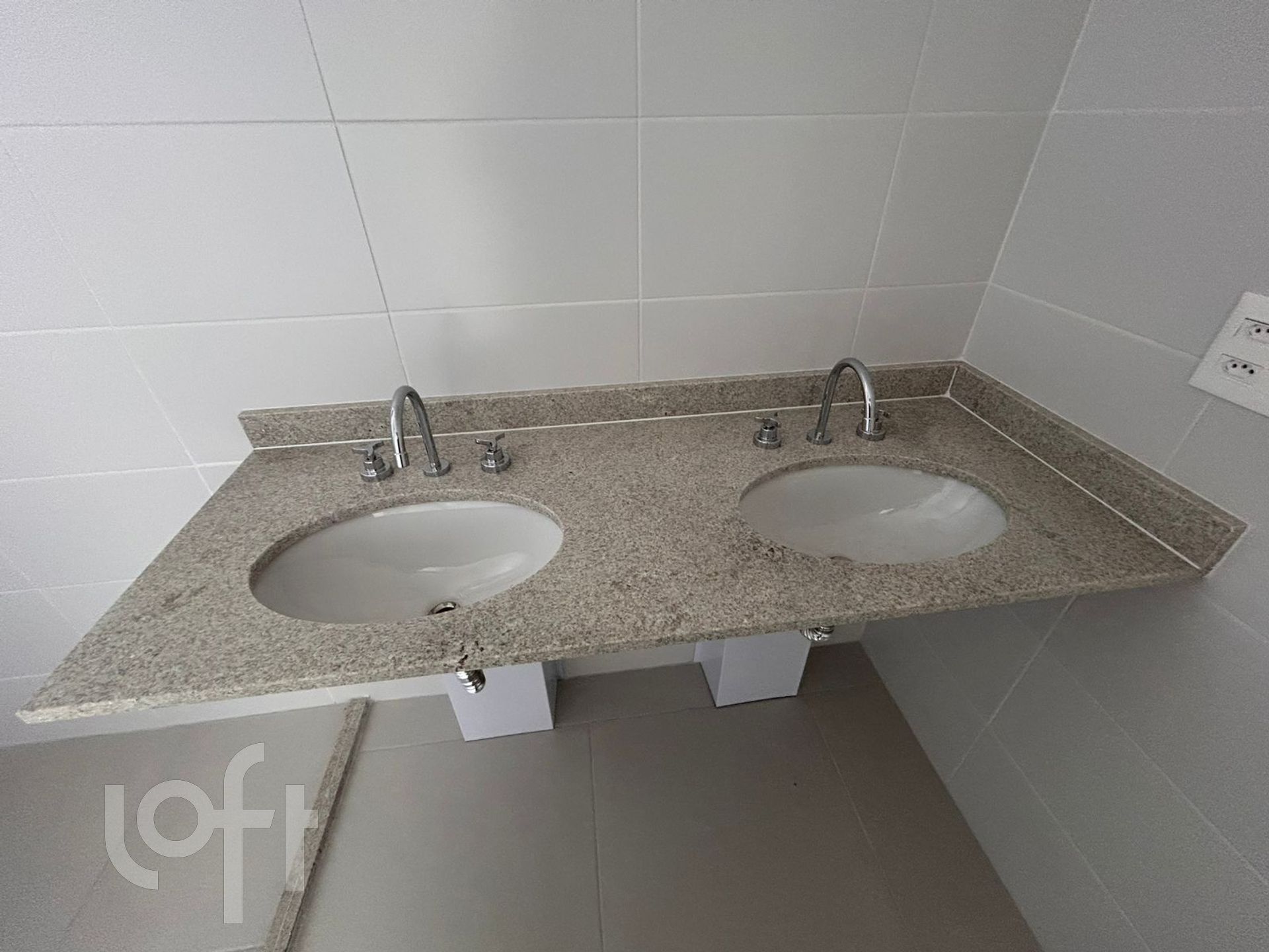 Apartamento à venda com 2 quartos, 109m² - Foto 23