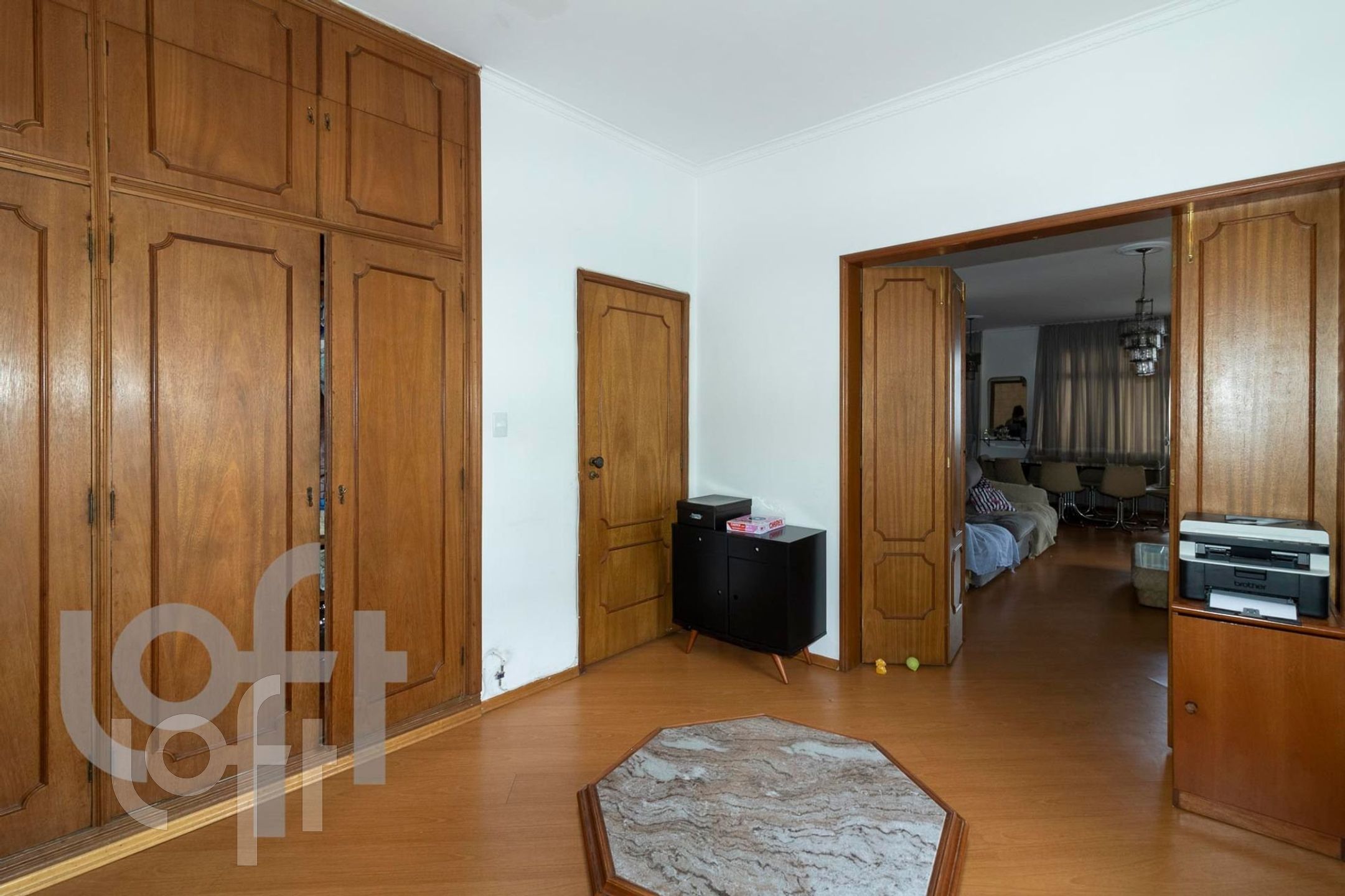 Apartamento à venda com 2 quartos, 150m² - Foto 4