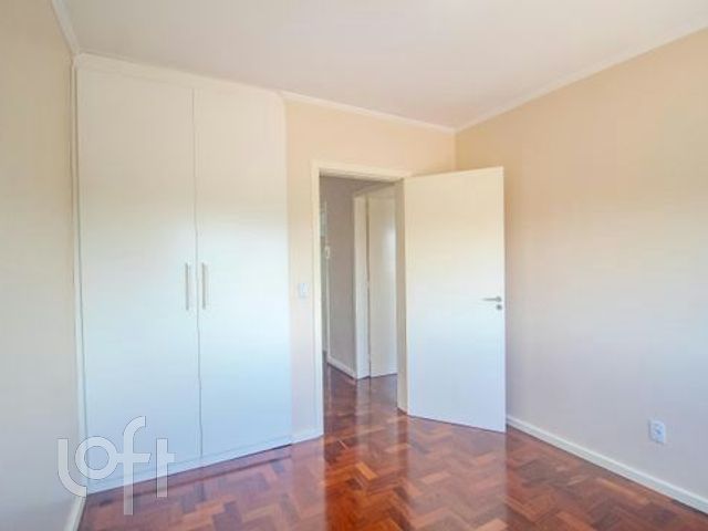Apartamento com 67m², 2 dormitórios, Menino Deus em Porto Alegre