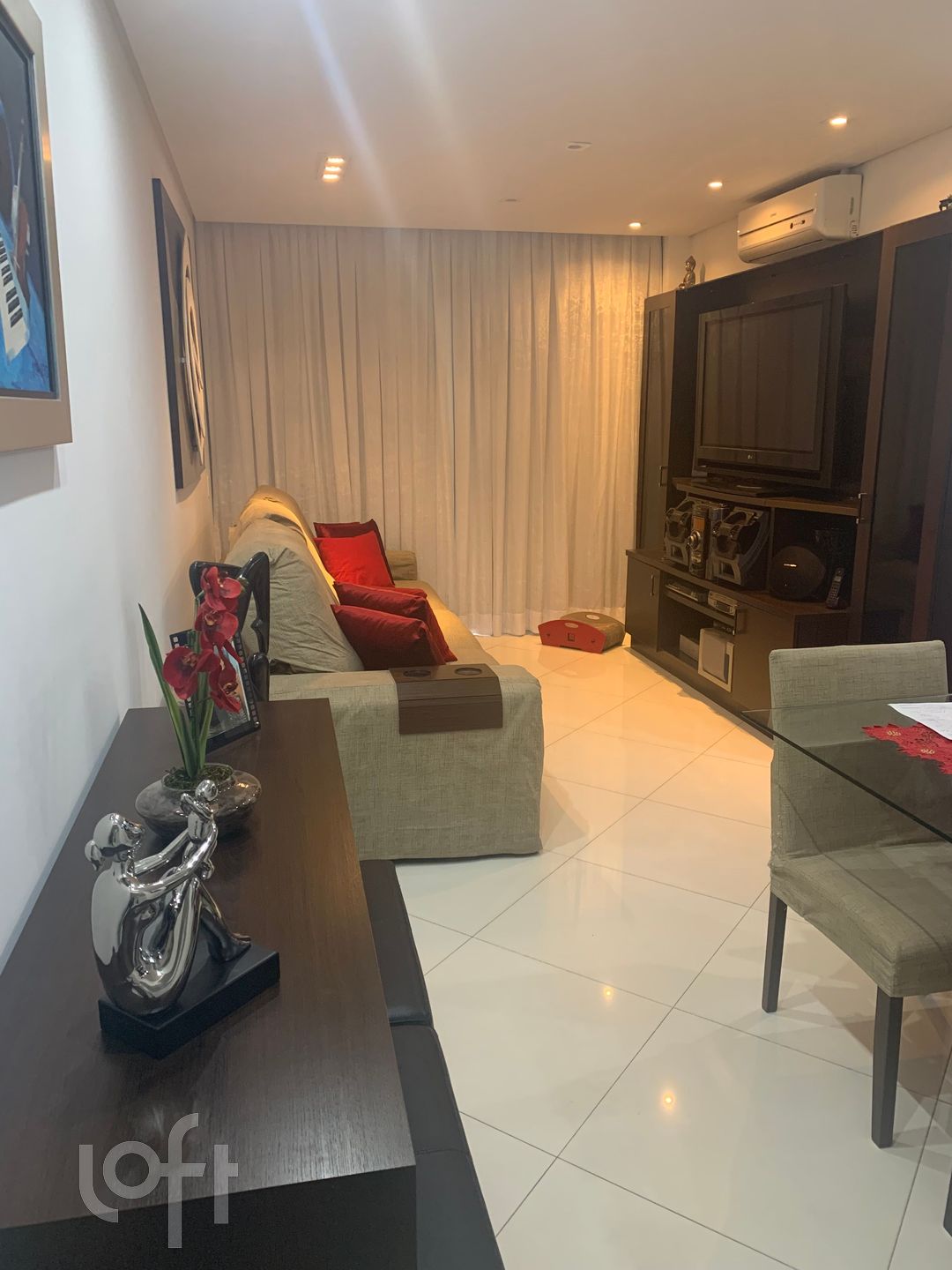 Apartamento à venda com 3 quartos, 80m² - Foto 4