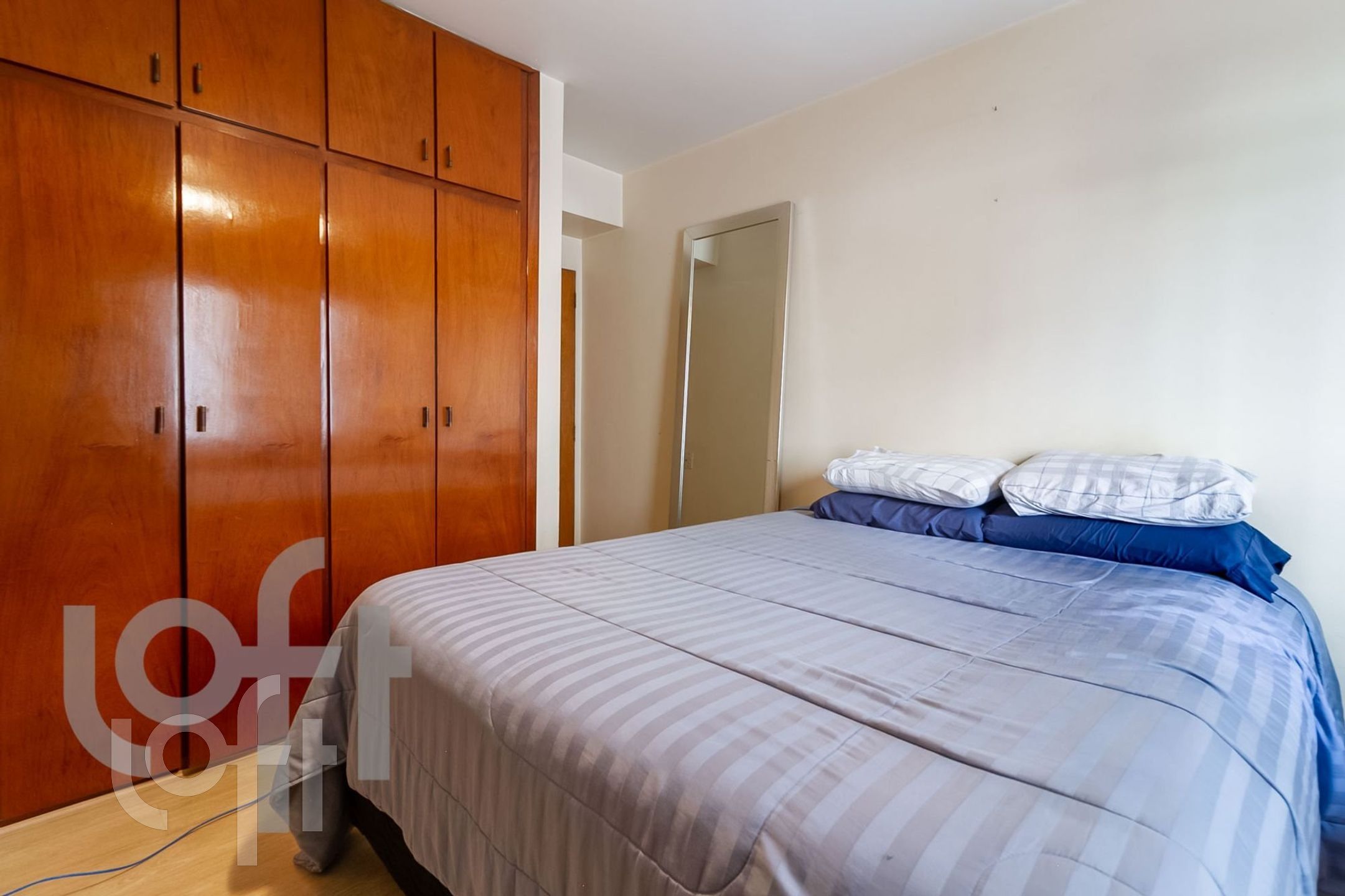 Apartamento à venda com 1 quarto, 180m² - Foto 8