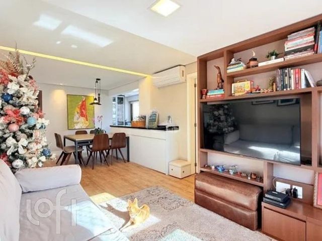 Apartamento com 90m², 2 dormitórios, 1 suíte, 2 vagas, Higienópolis em Porto Alegre