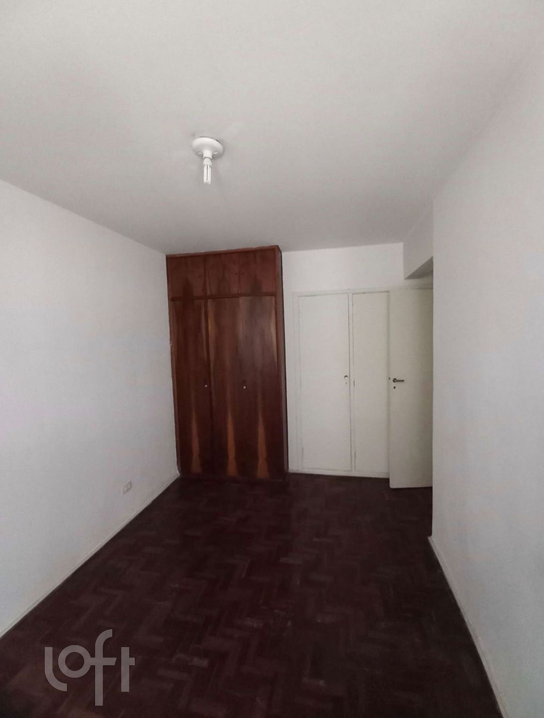 Apartamento à venda com 2 quartos, 70m² - Foto 11