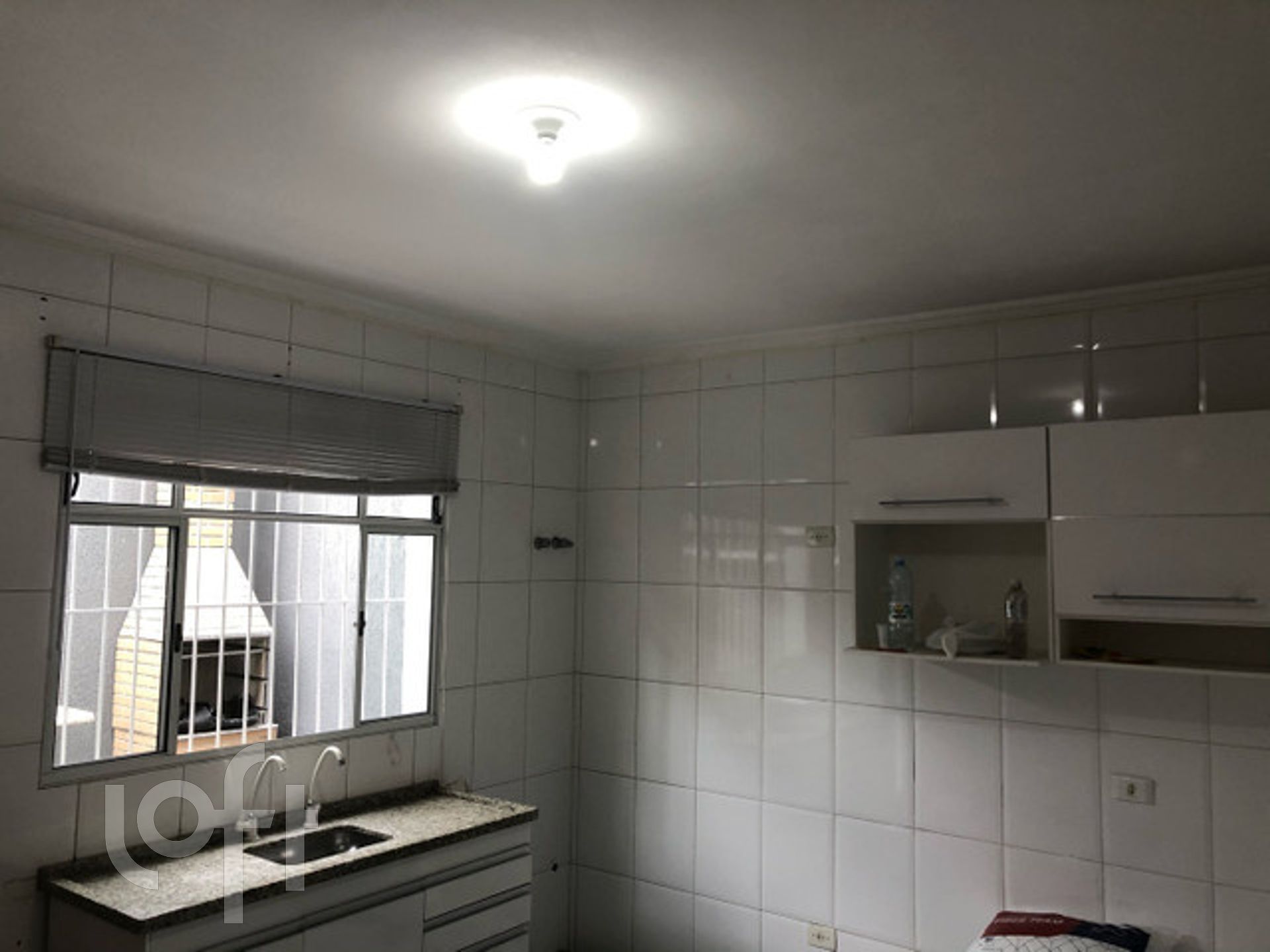 Casa à venda com 3 quartos, 124m² - Foto 2