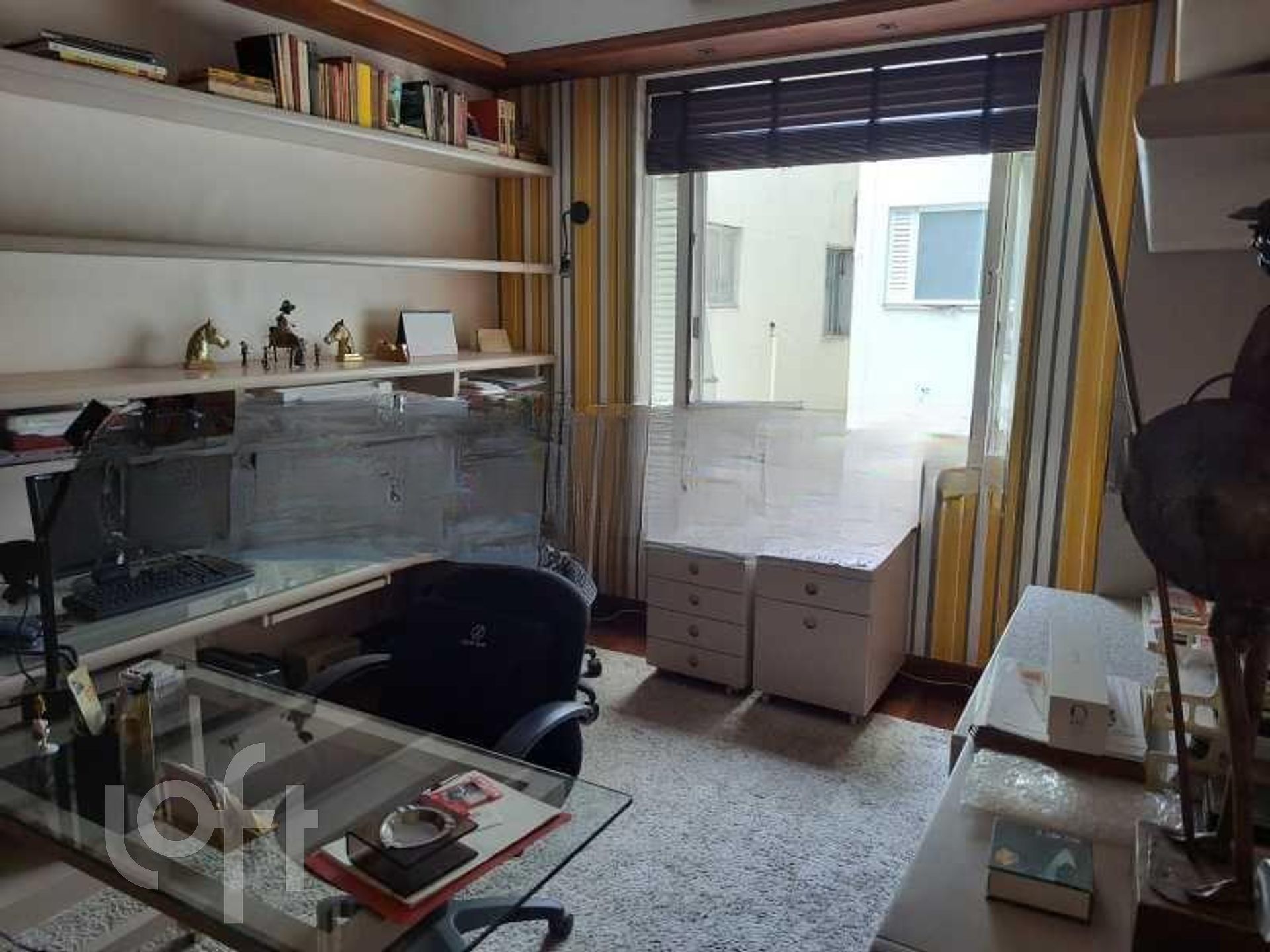 Apartamento à venda com 2 quartos, 300m² - Foto 18