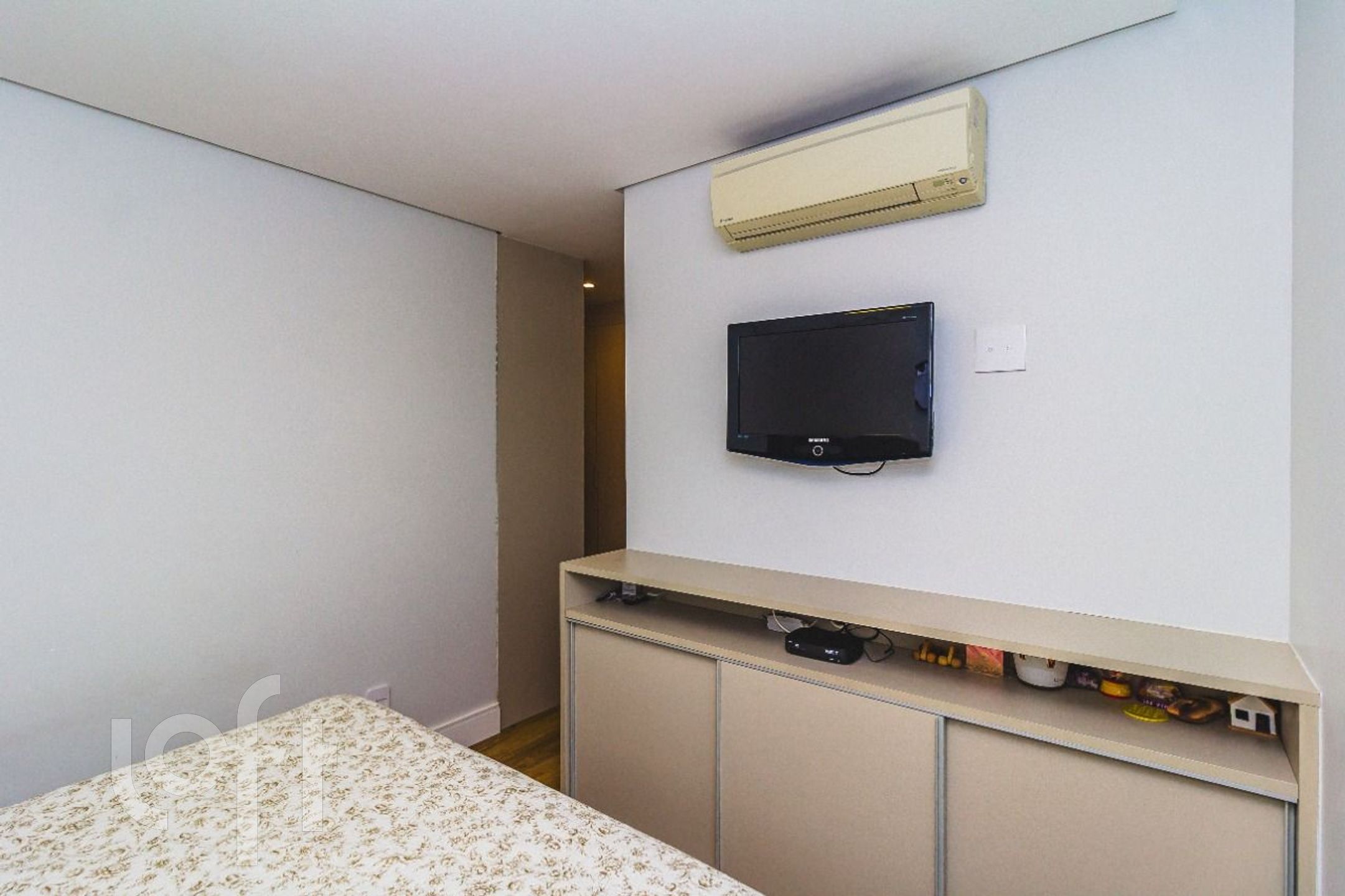 Apartamento à venda com 3 quartos, 143m² - Foto 23