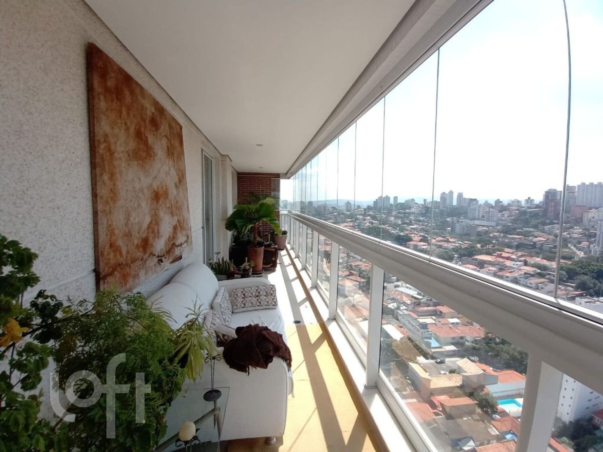 Apartamento à venda com 3 quartos, 261m² - Foto 1