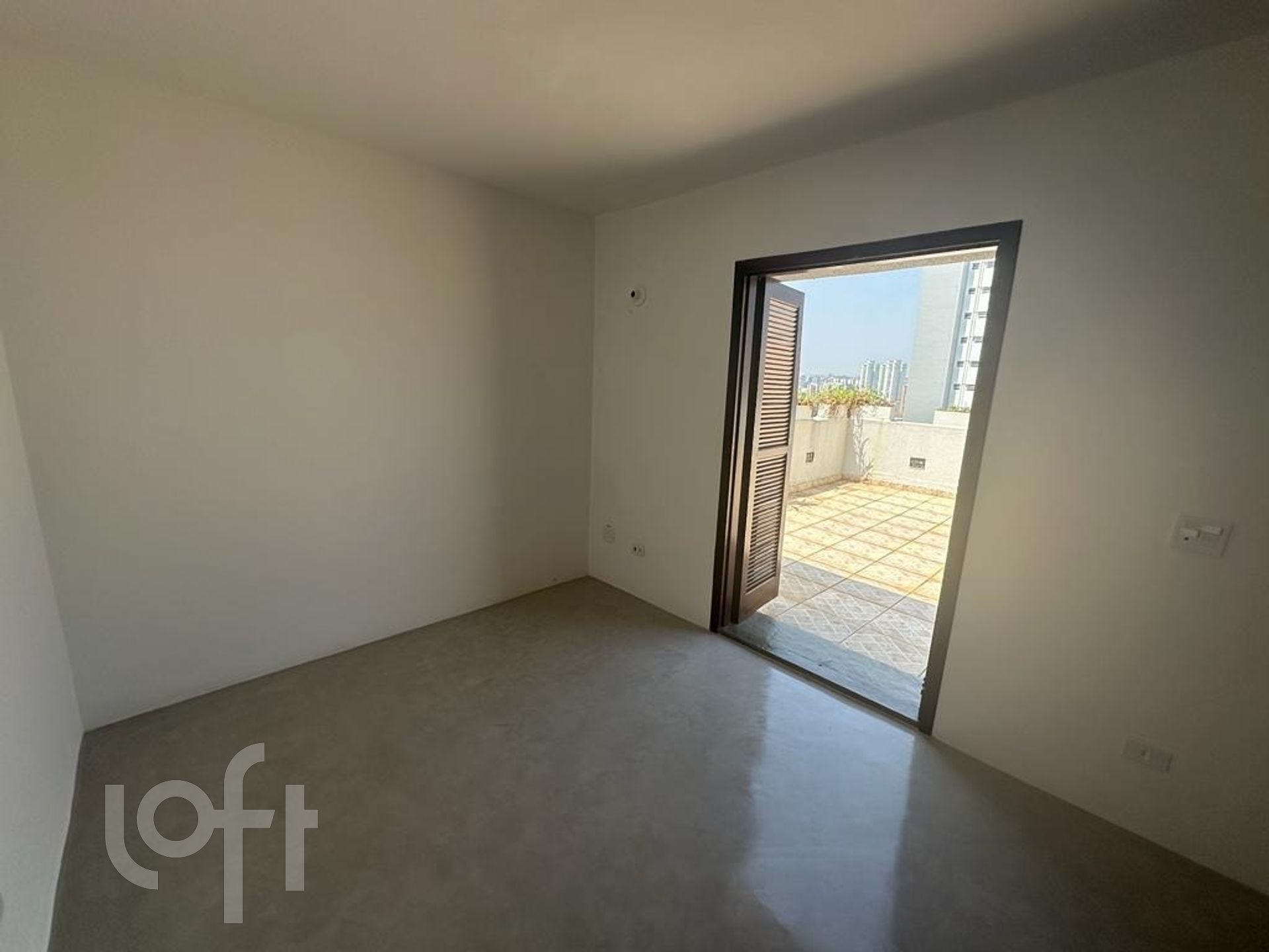 Apartamento à venda com 3 quartos, 138m² - Foto 7