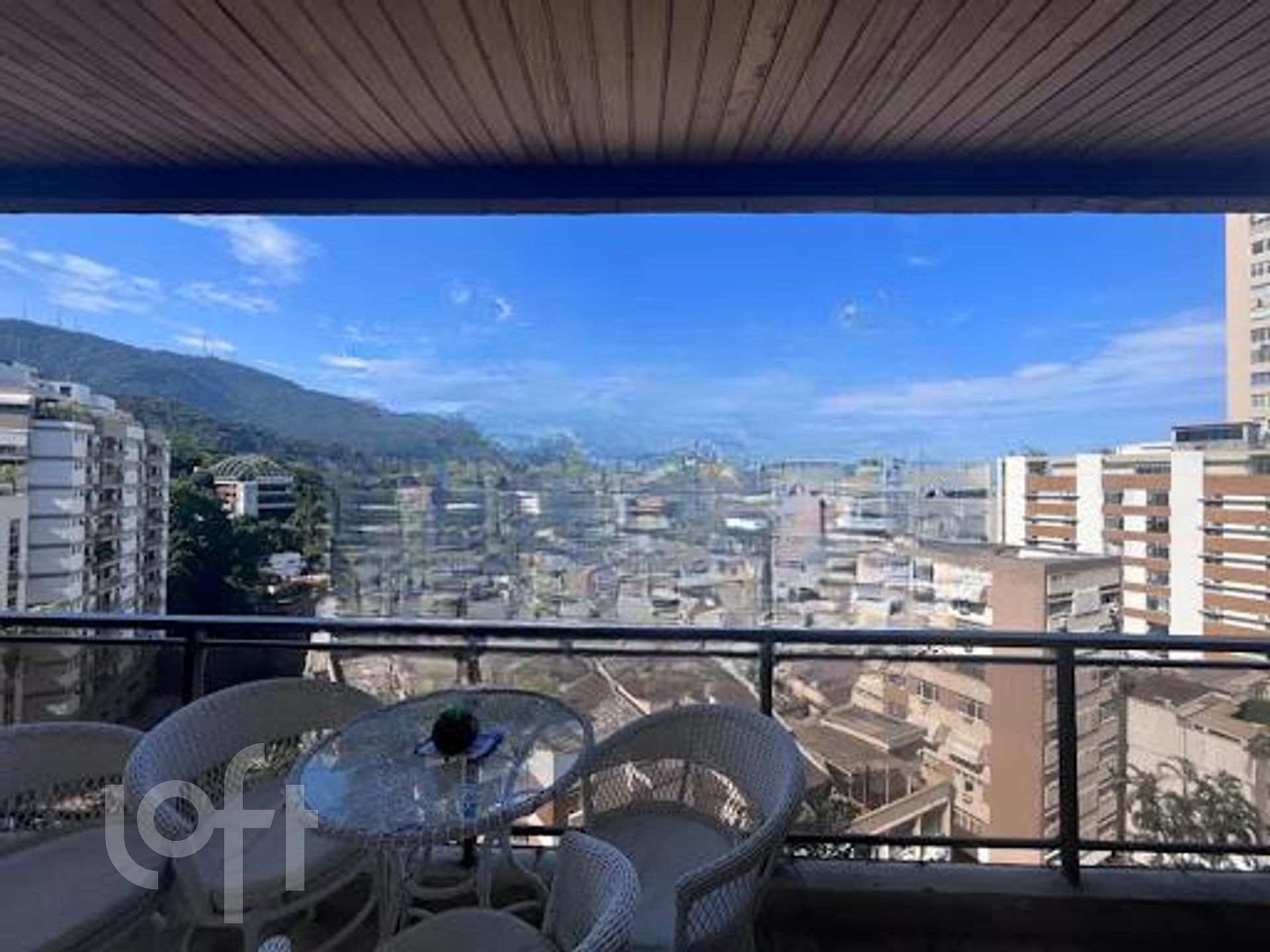 Apartamento à venda com 3 quartos, 140m² - Foto 23