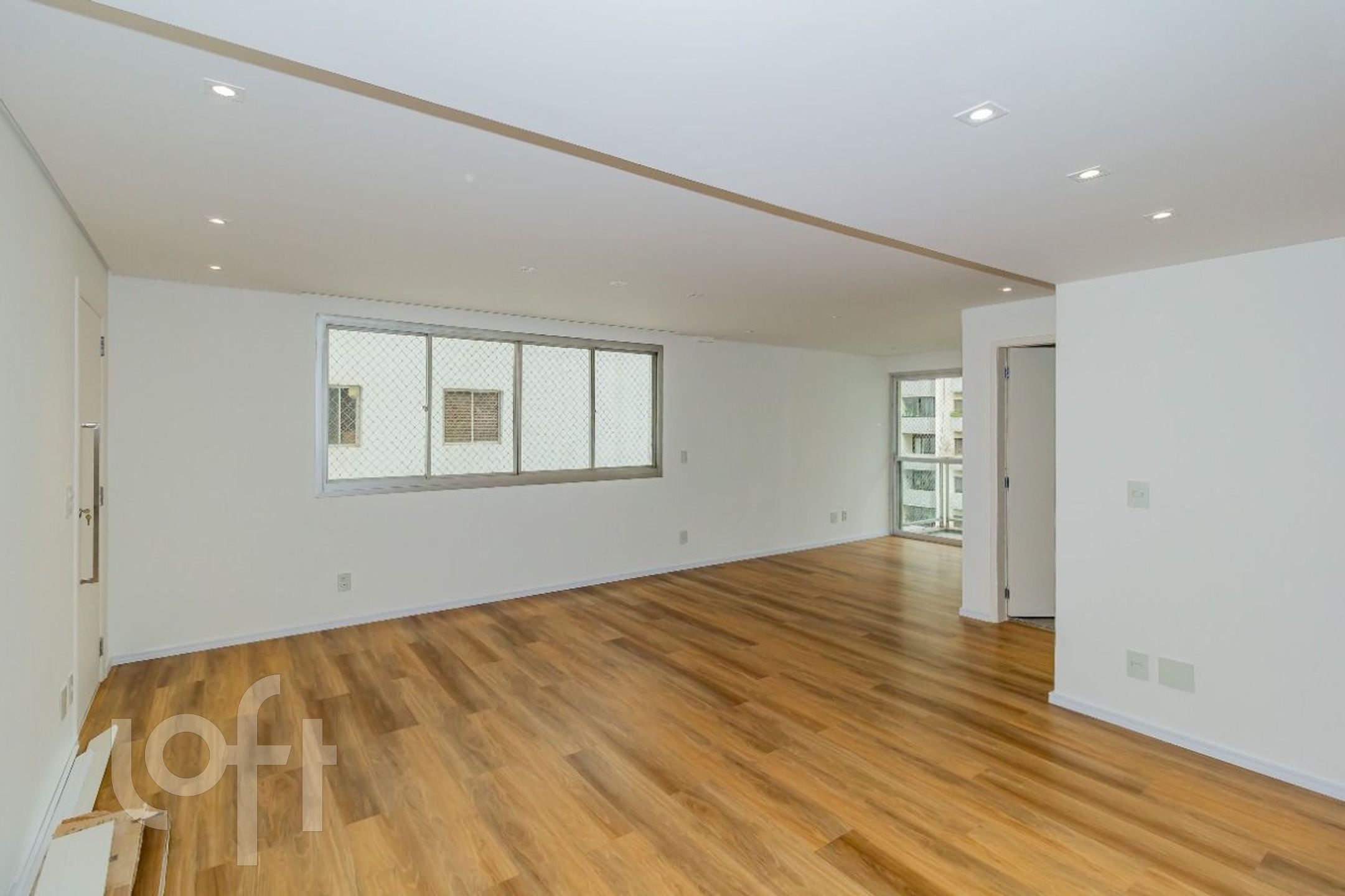 Apartamento à venda em Campo Belo com 90 m², 3 qua