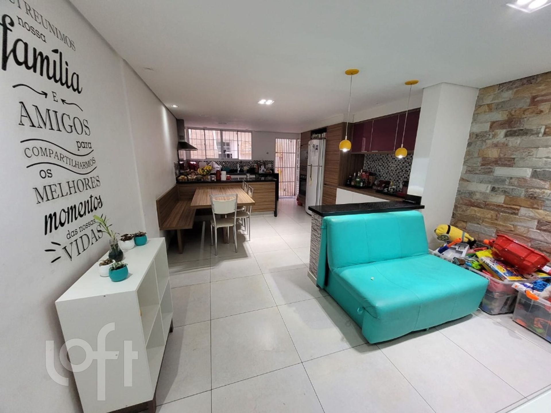 Casa à venda com 3 quartos, 158m² - Foto 7