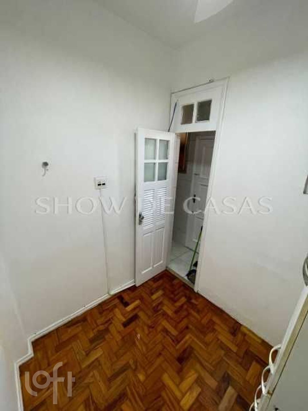 Apartamento à venda com 1 quarto, 50m² - Foto 4