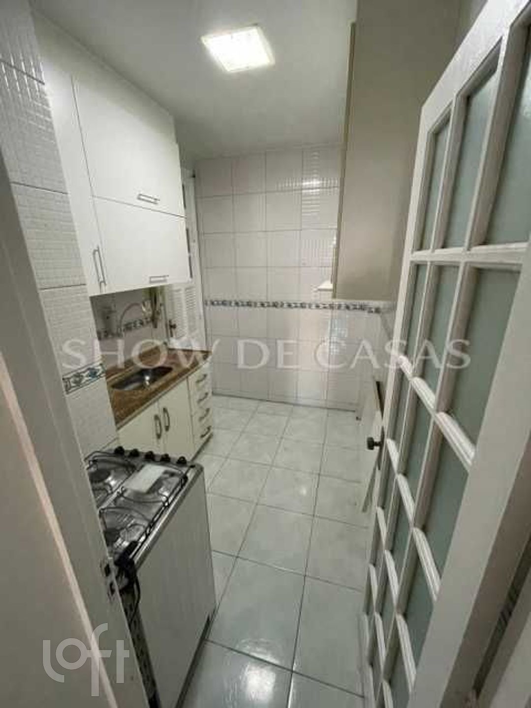 Apartamento à venda com 1 quarto, 50m² - Foto 9