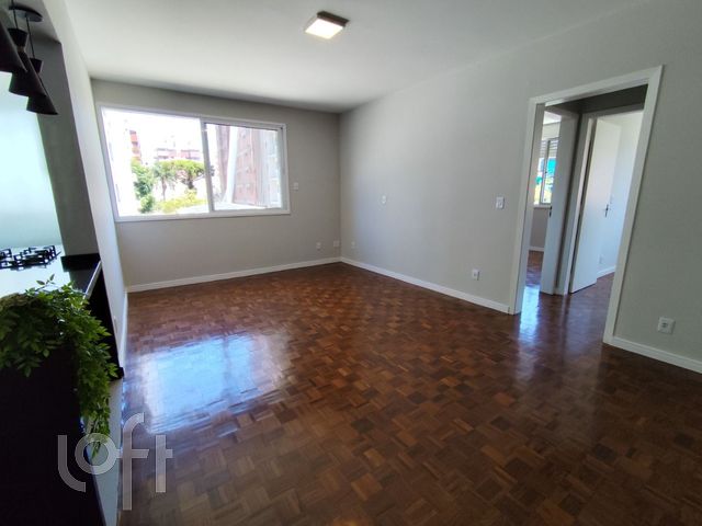 Apartamento com 82m², 2 dormitórios, 1 vaga, Menino Deus em Porto Alegre