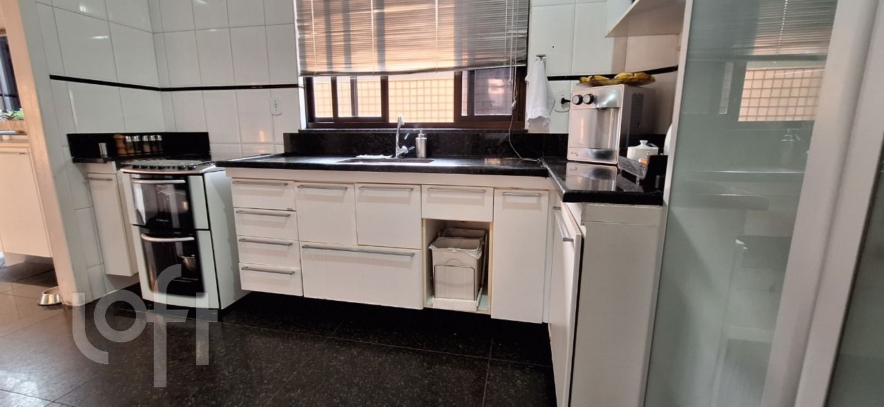 Apartamento à venda com 4 quartos, 170m² - Foto 20