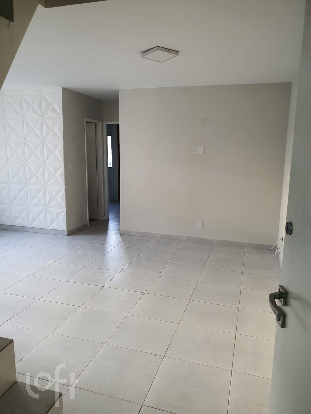 Apartamento à venda com 3 quartos, 108m² - Foto 2