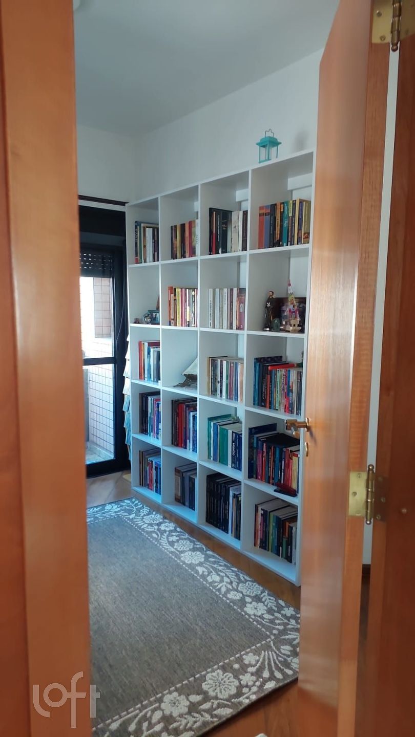 Apartamento à venda com 4 quartos, 189m² - Foto 7