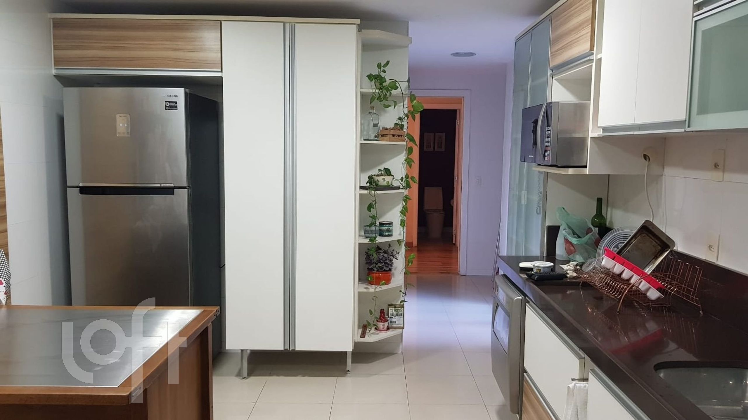 Apartamento à venda com 3 quartos, 180m² - Foto 6