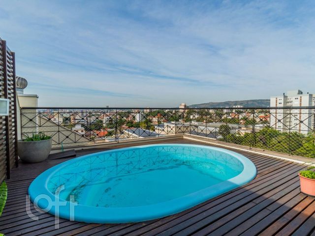 Apartamento com 188m², 3 dormitórios, 1 suíte, 2 vagas, Cristo Redentor em Porto Alegre