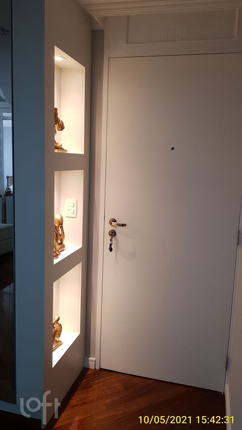 Apartamento à venda com 2 quartos, 63m² - Foto 9